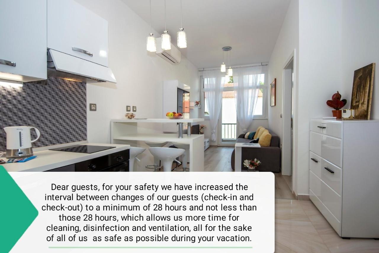 Sibenik City Center Apartment Sonia ภายนอก รูปภาพ